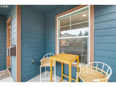 6025 Se Duke Street Portland OR 97206