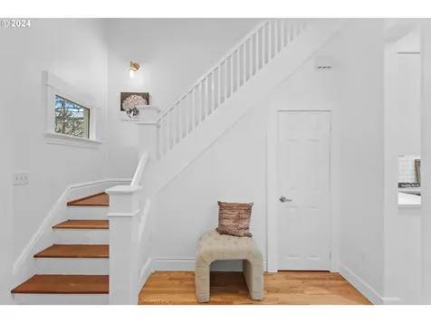 1927 NW 25th Avenue Portland OR 97210