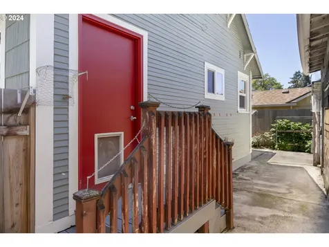 10615 Se Harold Street Portland OR 97266