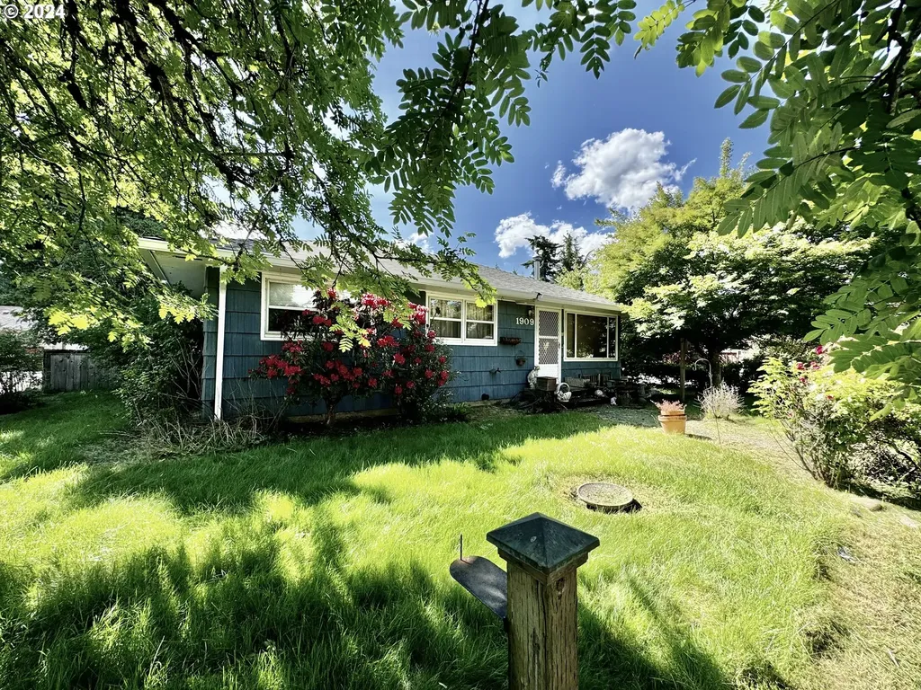 1909 Se 117th Avenue Portland OR 97216