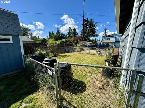 1909 Se 117th Avenue Portland OR 97216