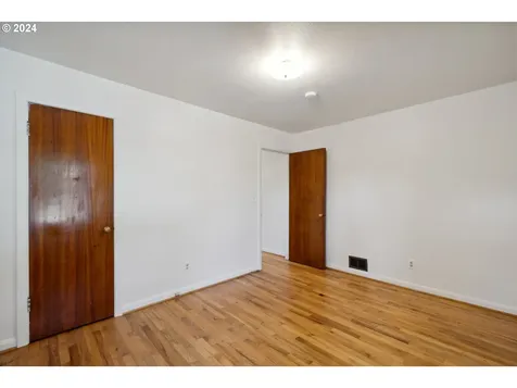 3334 Ne 81st Avenue Portland OR 97213