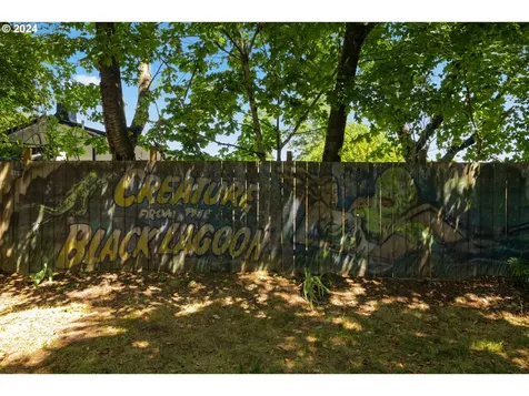 3334 Ne 81st Avenue Portland OR 97213