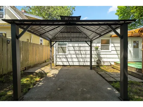 3334 Ne 81st Avenue Portland OR 97213