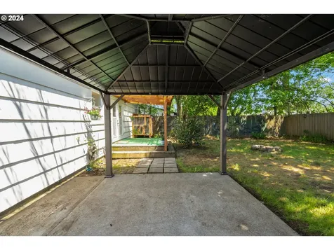3334 Ne 81st Avenue Portland OR 97213
