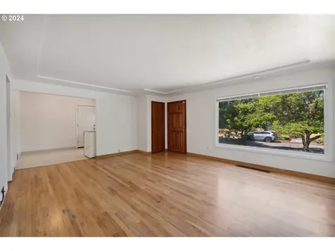 3334 Ne 81st Avenue Portland OR 97213
