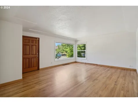 3334 Ne 81st Avenue Portland OR 97213