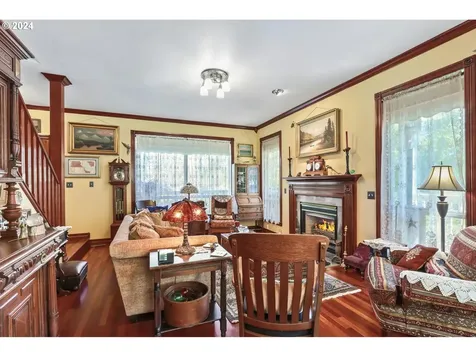 24277 S Schuebel School Road Beavercreek OR 97004