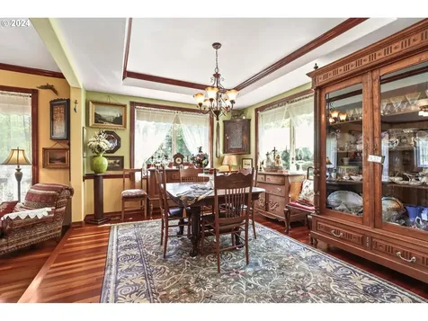 24277 S Schuebel School Road Beavercreek OR 97004