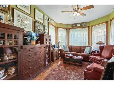 24277 S Schuebel School Road Beavercreek OR 97004