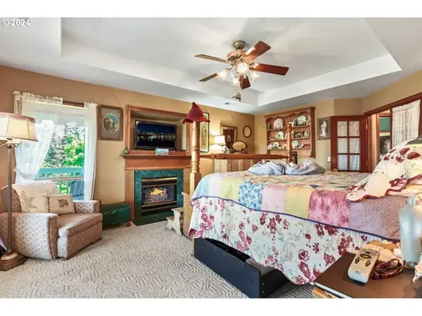 24277 S Schuebel School Road Beavercreek OR 97004