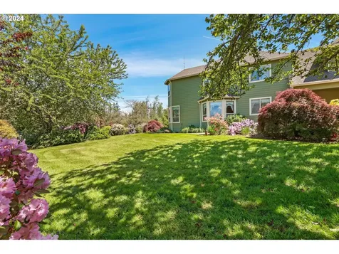 24277 S Schuebel School Road Beavercreek OR 97004