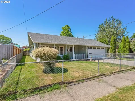 1211 S 7th Avenue Kelso WA 98626