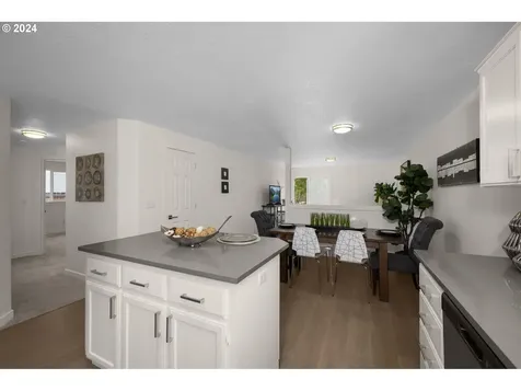 6842 Se Ariel Street Hillsboro OR 97123
