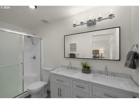 6842 Se Ariel Street Hillsboro OR 97123