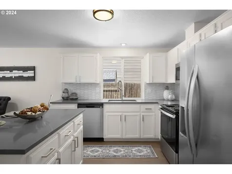6842 Se Ariel Street Hillsboro OR 97123