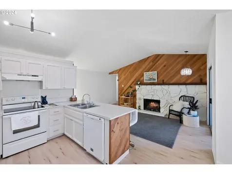 4211 NE 45th Avenue Vancouver WA 98661