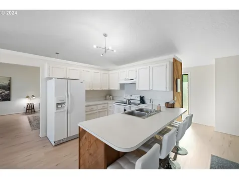 4211 NE 45th Avenue Vancouver WA 98661