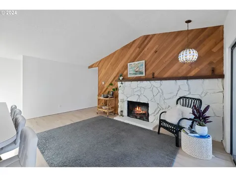 4211 NE 45th Avenue Vancouver WA 98661
