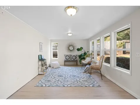 4211 NE 45th Avenue Vancouver WA 98661