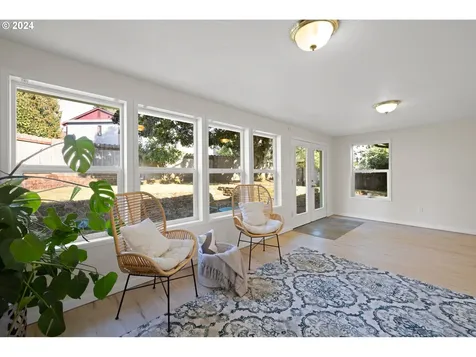 4211 NE 45th Avenue Vancouver WA 98661