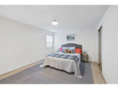 4211 NE 45th Avenue Vancouver WA 98661
