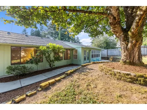 4211 NE 45th Avenue Vancouver WA 98661