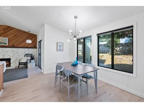 4211 NE 45th Avenue Vancouver WA 98661