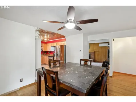 2832 B Street Forest Grove OR 97116