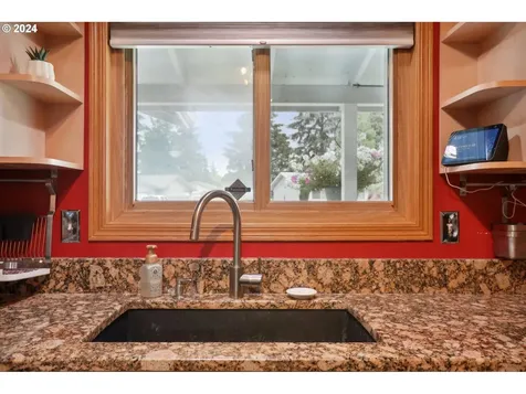 2832 B Street Forest Grove OR 97116