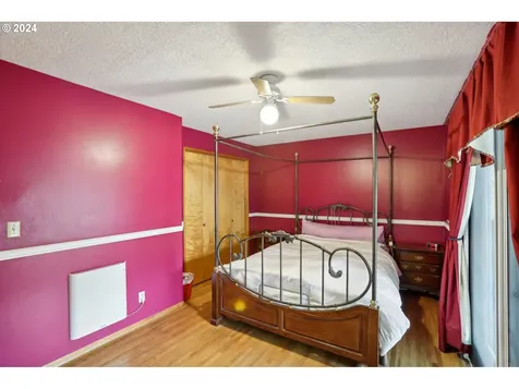2832 B Street Forest Grove OR 97116