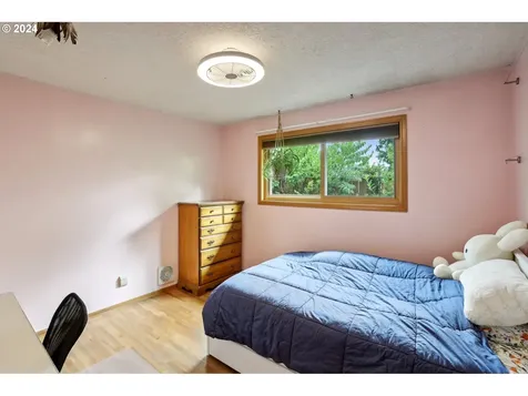 2832 B Street Forest Grove OR 97116