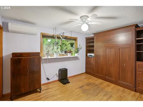 2832 B Street Forest Grove OR 97116