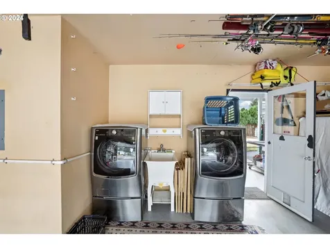 2832 B Street Forest Grove OR 97116