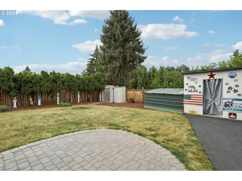 2832 B Street Forest Grove OR 97116