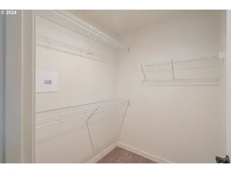 349 S 69th Place Ridgefield WA 98642