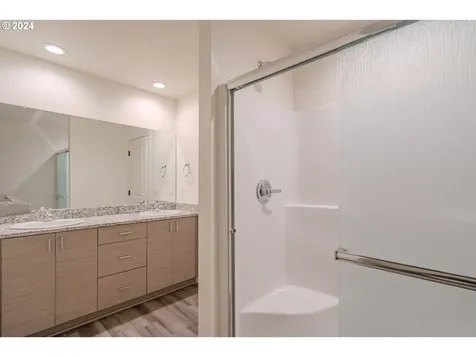 349 S 69th Place Ridgefield WA 98642
