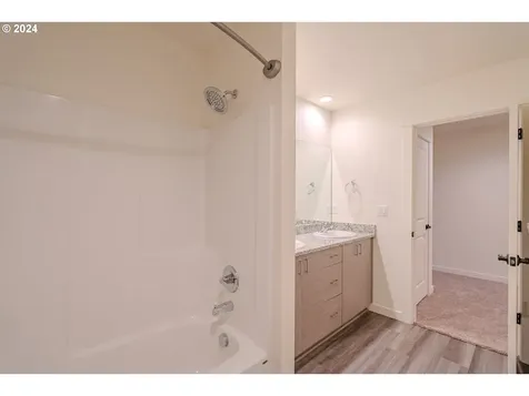 349 S 69th Place Ridgefield WA 98642