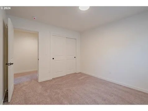 349 S 69th Place Ridgefield WA 98642