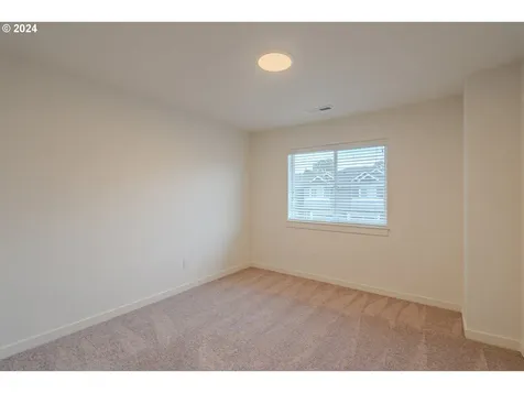 349 S 69th Place Ridgefield WA 98642