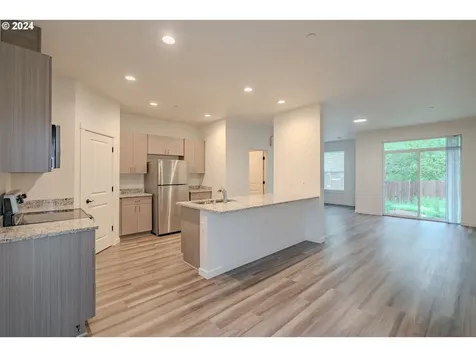 349 S 69th Place Ridgefield WA 98642