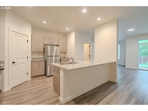 349 S 69th Place Ridgefield WA 98642