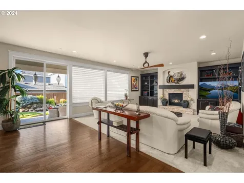 1742 Ne Stile Drive Hillsboro OR 97124