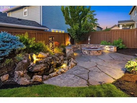 1742 Ne Stile Drive Hillsboro OR 97124
