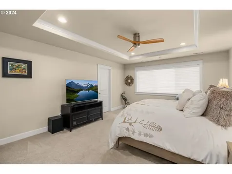 1742 Ne Stile Drive Hillsboro OR 97124