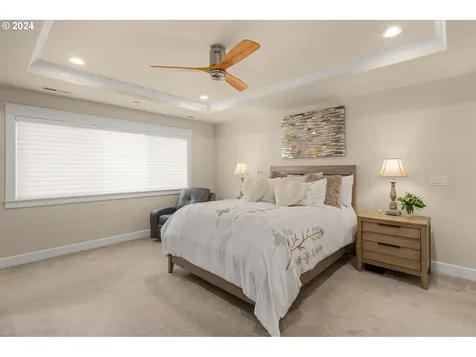 1742 Ne Stile Drive Hillsboro OR 97124