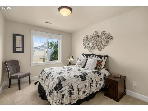 1742 Ne Stile Drive Hillsboro OR 97124