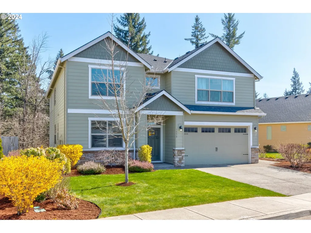 1550 Ne Gardiner Drive Estacada OR 97023