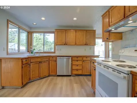 2722 Se 130th Avenue Portland OR 97236