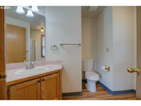 2722 Se 130th Avenue Portland OR 97236